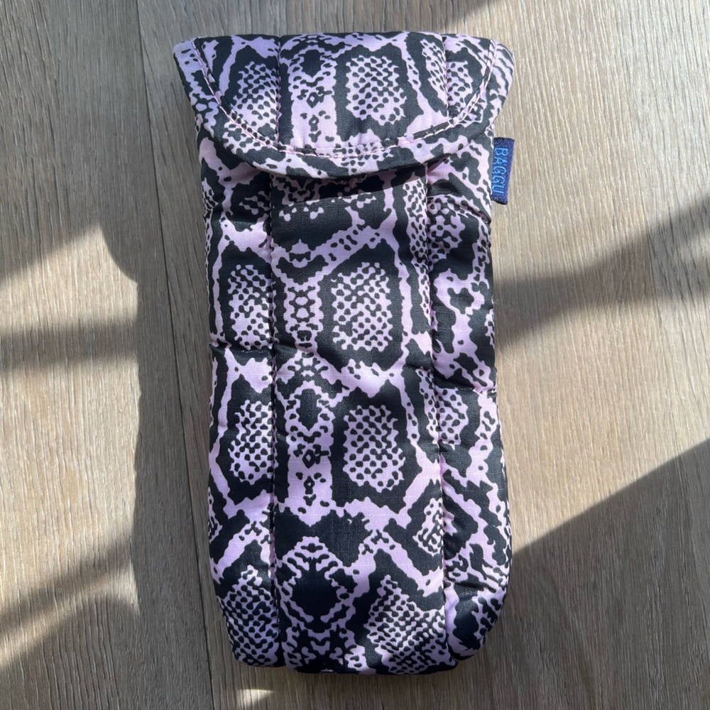 Baggu Pink Snakeskin Glasses Sleeve